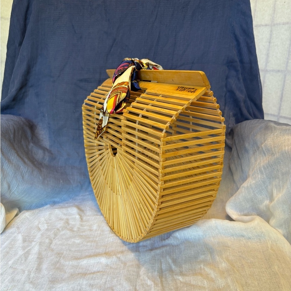Great summer purse! NWOT - Picture 3 of 4